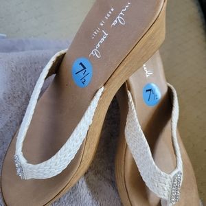 Mila Pauoli wedge sandals